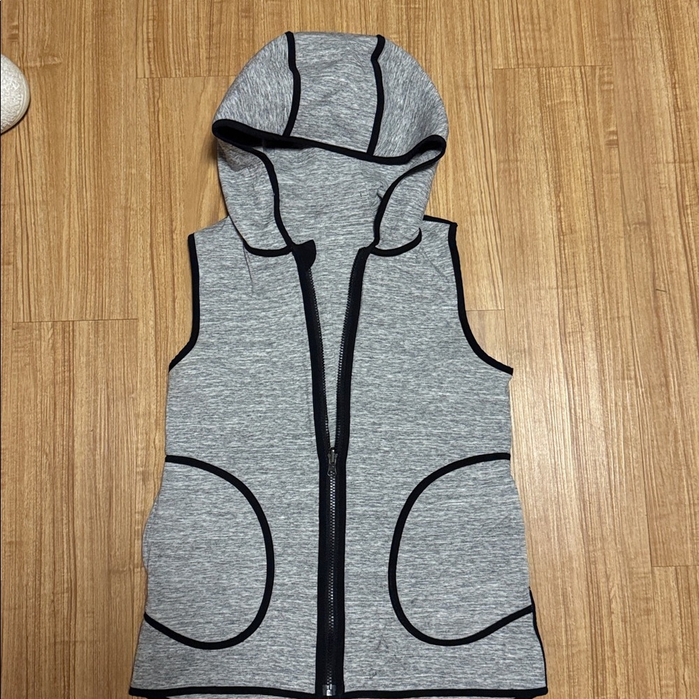 Lululemon Gray Reversible Sleeveless Hoodie Vest with Black Trim